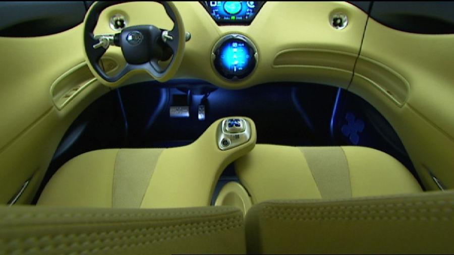 Nissan Townpod Concept 2010 года  (фото 34 из 38)